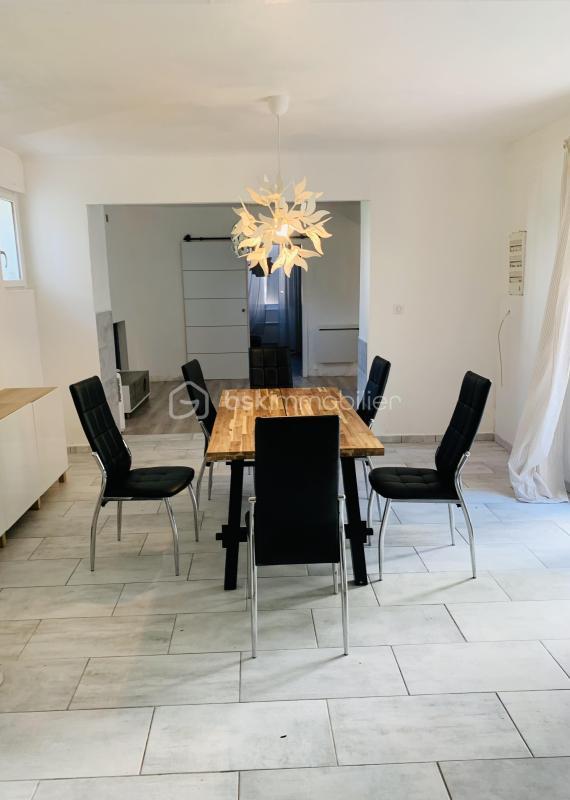 Appartement - 75 m² - 4 pièces