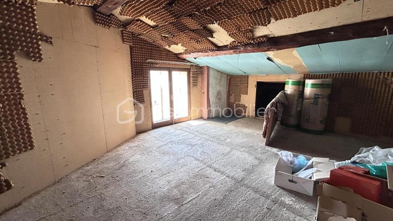 Maison de village - 80 m² - 4 pièces