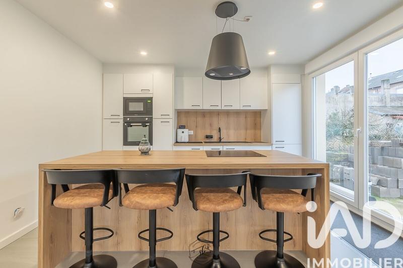 Maison - 133 m² - 6 pièces