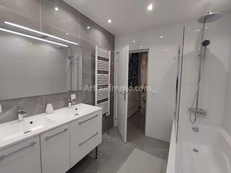 Appartement - 116 m² - 4 pièces