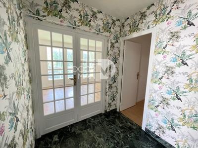 Appartement - 108 m² - 4 pièces