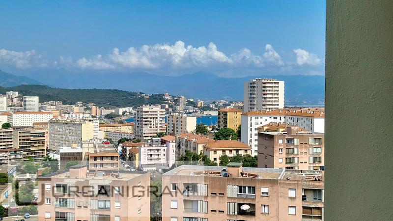 Appartement - 78 m² - 3 pièces