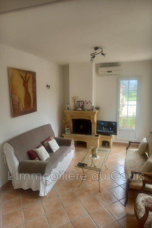 Propriété - 115 m² - 4 pièces