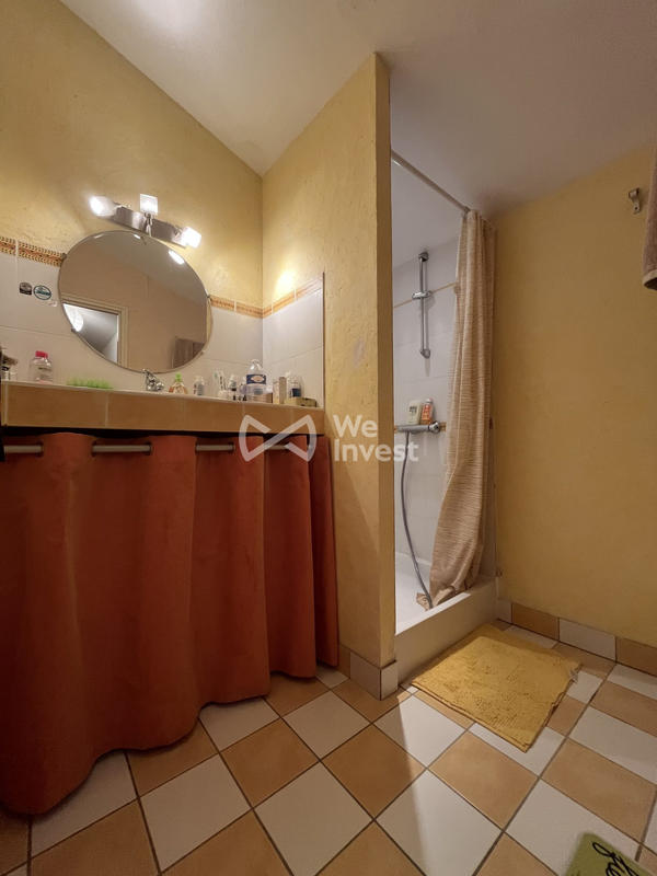 Maison - 263 m² - 5 pièces