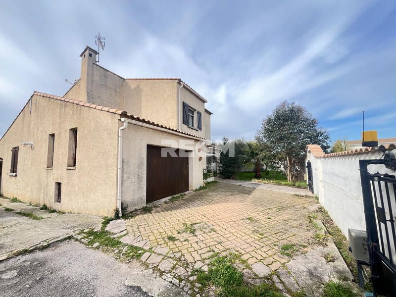 Maison - 180 m² - 7 pièces