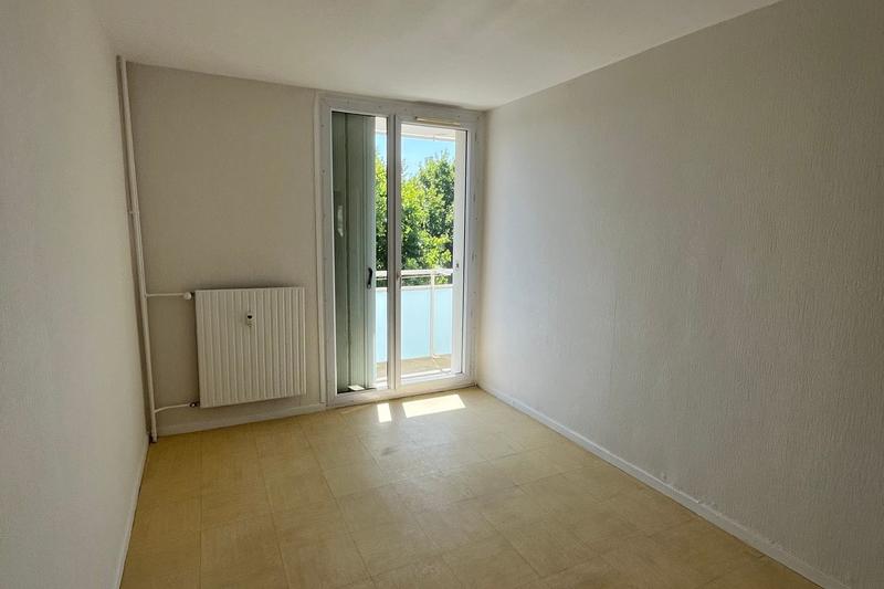 Appartement - 95 m² - 5 pièces
