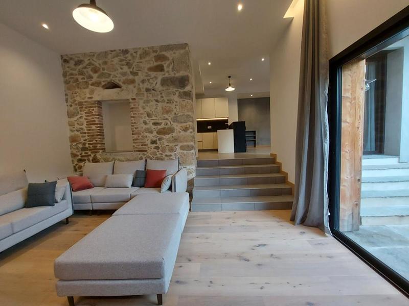 Appartement - 102 m² - 4 pièces