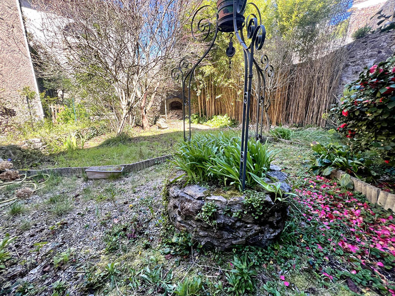 Maison - 145 m² - 14 pièces