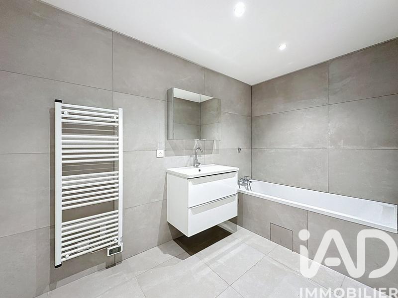 Appartement - 188 m² - 5 pièces