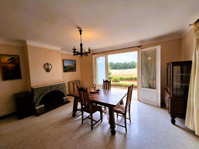 Maison - 93 m² - 4 pièces