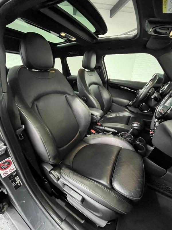 Mini 5 portes Hatch F55 Cooper s 192 ch Bva6 Finition Exquisite