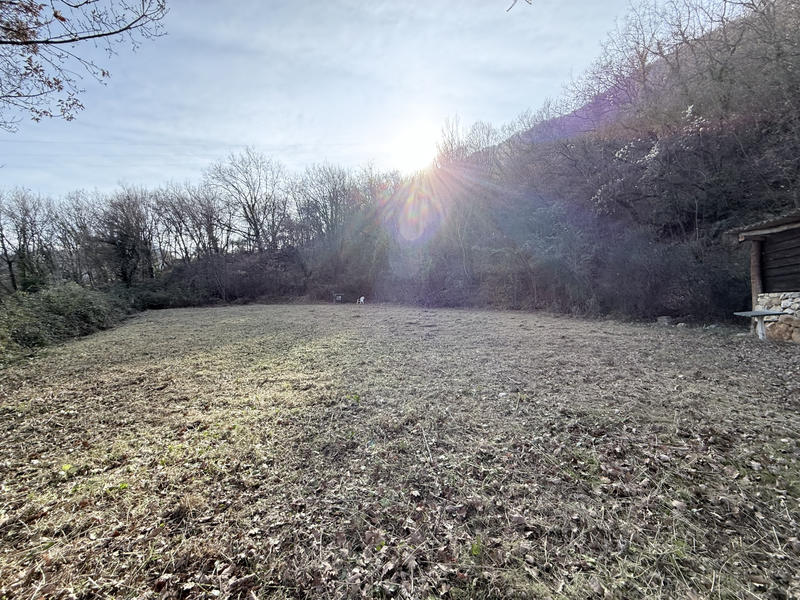 Terrain - 21 748 m²