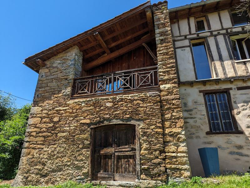 Maison - 322 m² - 7 pièces