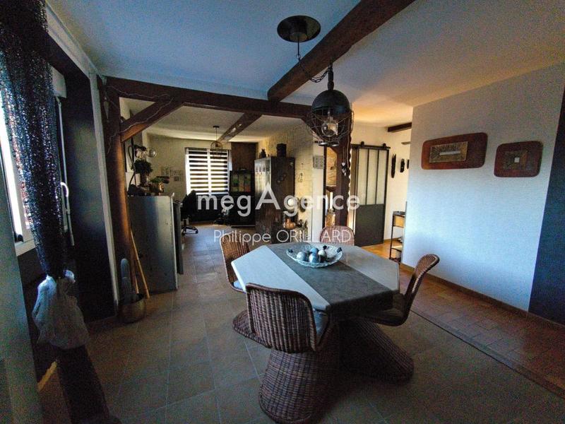 Maison - 168 m² - 7 pièces