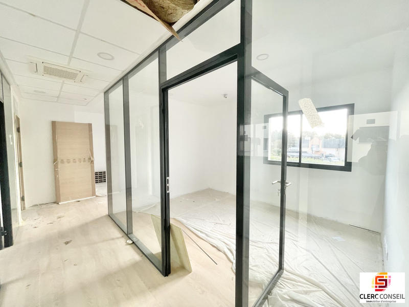 Bureau - 100 m²