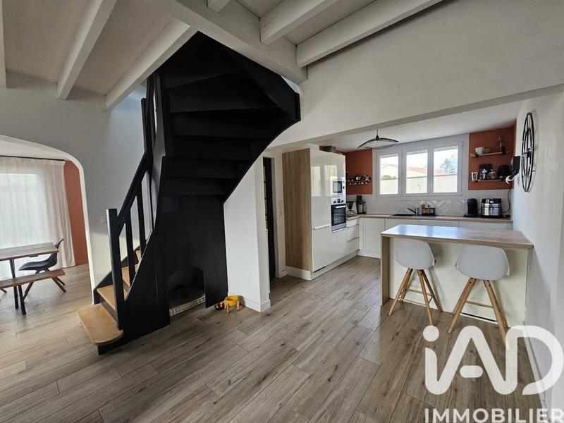 Maison - 107 m² - 5 pièces