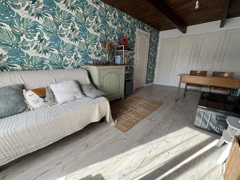 Maison - 181 m² - 8 pièces