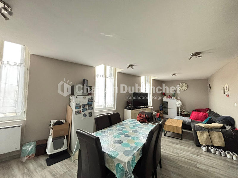 Appartement - 64 m² - 3 pièces