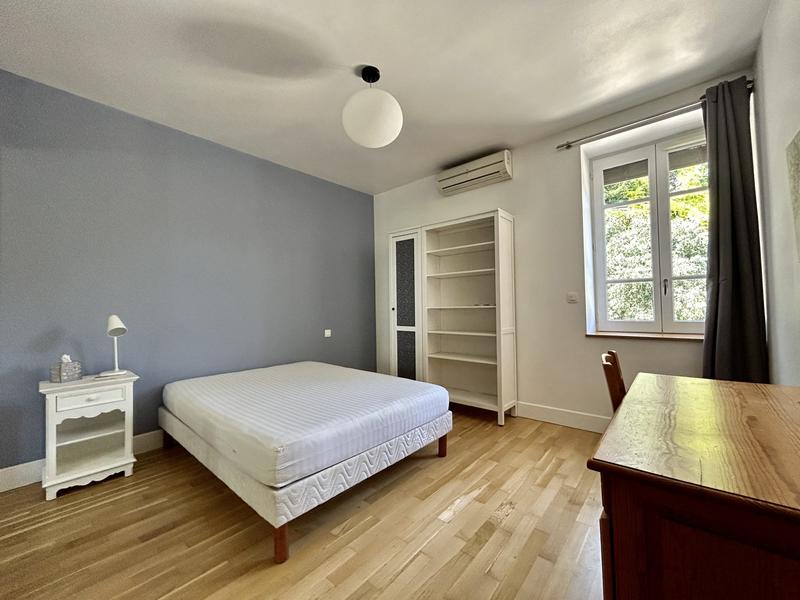 Appartement - 129 m² - 4 pièces