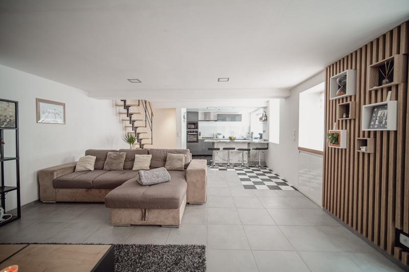 Maison - 145 m² - 8 pièces