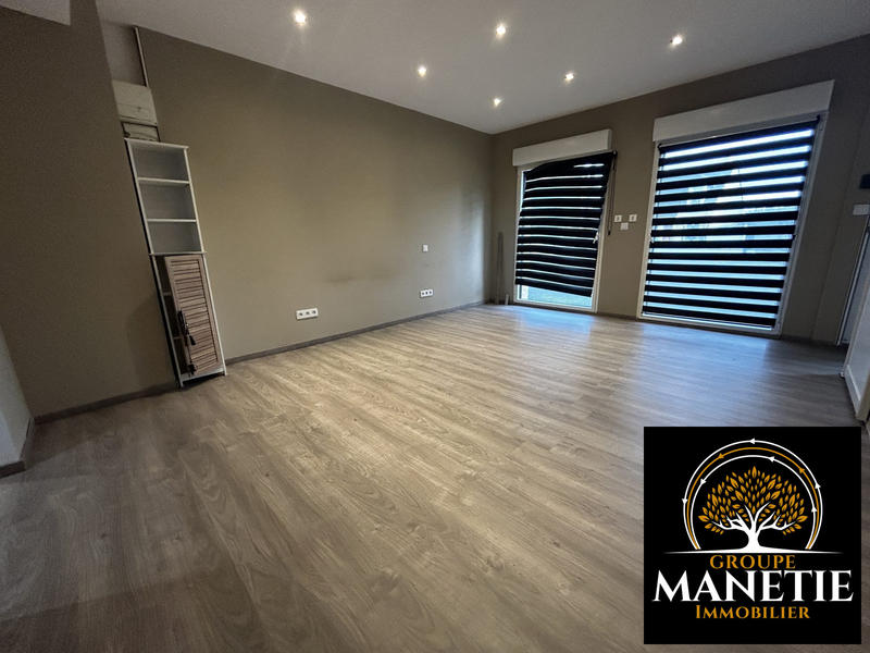 Maison contemporaine - 121 m² - 6 pièces