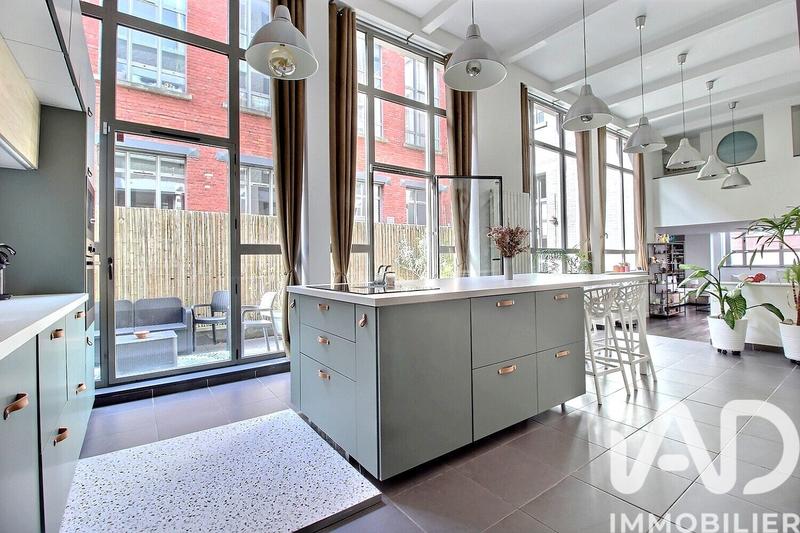 Appartement - 199 m² - 5 pièces