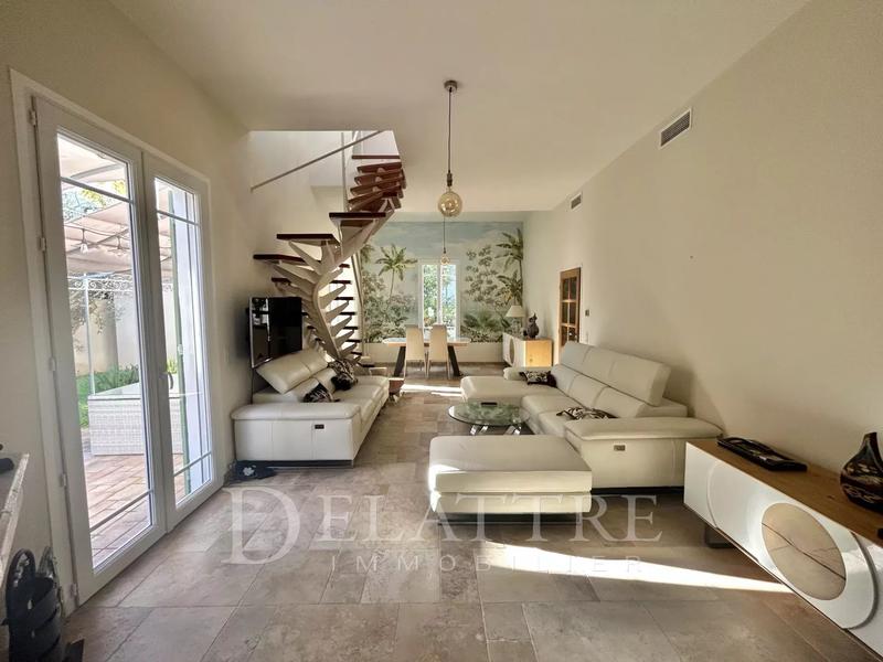 Villa - 110 m² - 6 pièces