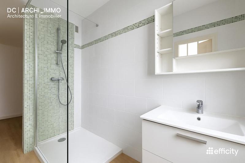 Appartement - 80 m² - 3 pièces