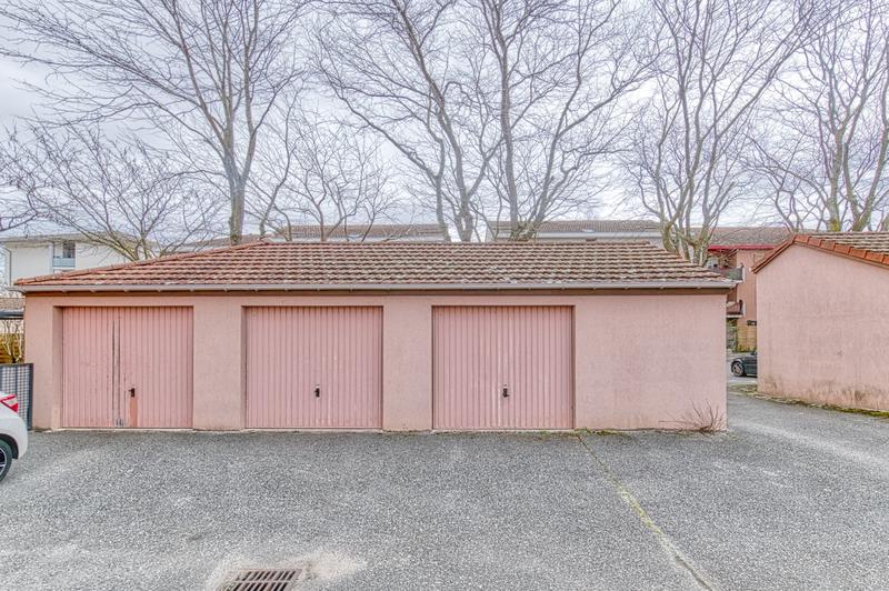 Appartement - 102 m² - 5 pièces