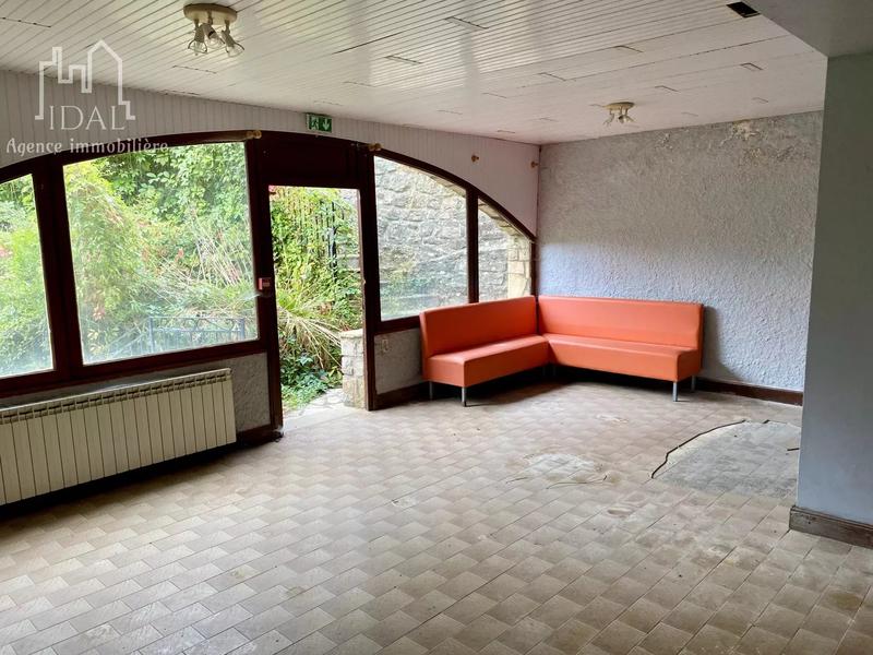 Immeuble - 380 m² - 16 pièces