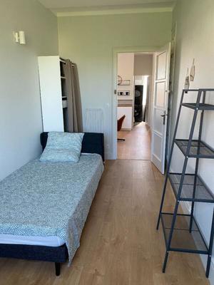 Appartement - 101 m² - 6 pièces