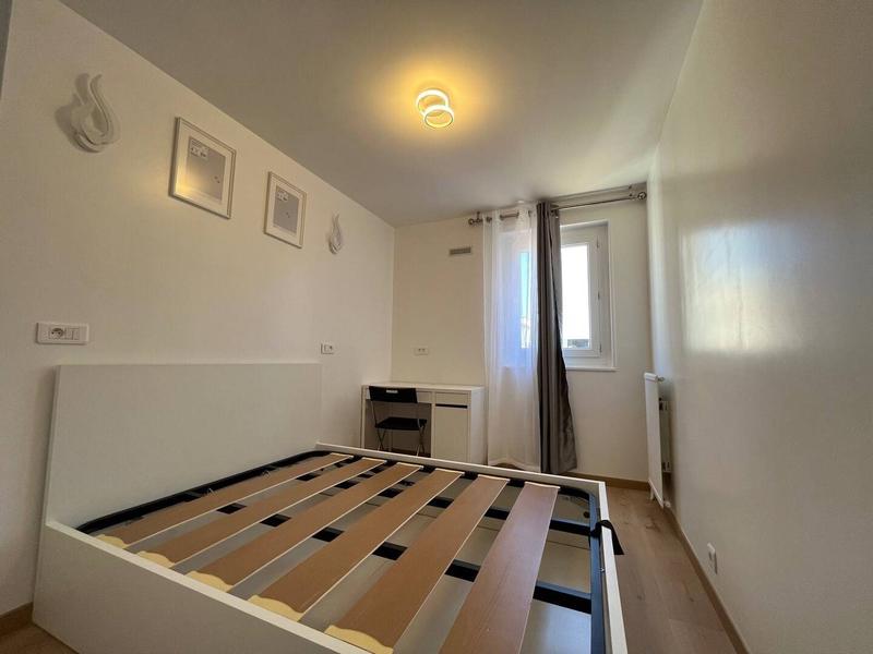Appartement - 72 m² - 5 pièces