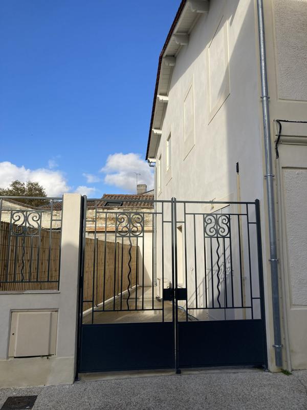 Appartement - 83 m² - 3 pièces