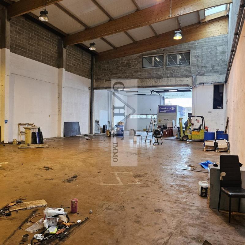 Entrepôt - 474 m²