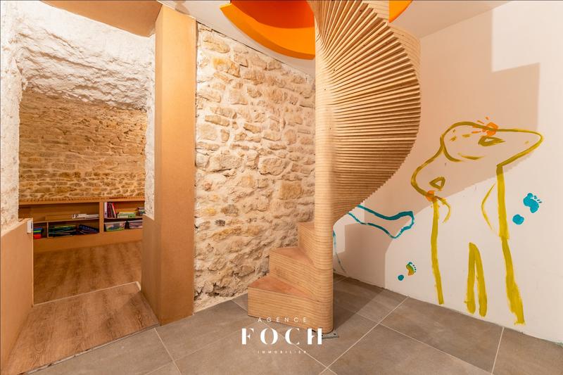 Appartement - 129 m² - 5 pièces