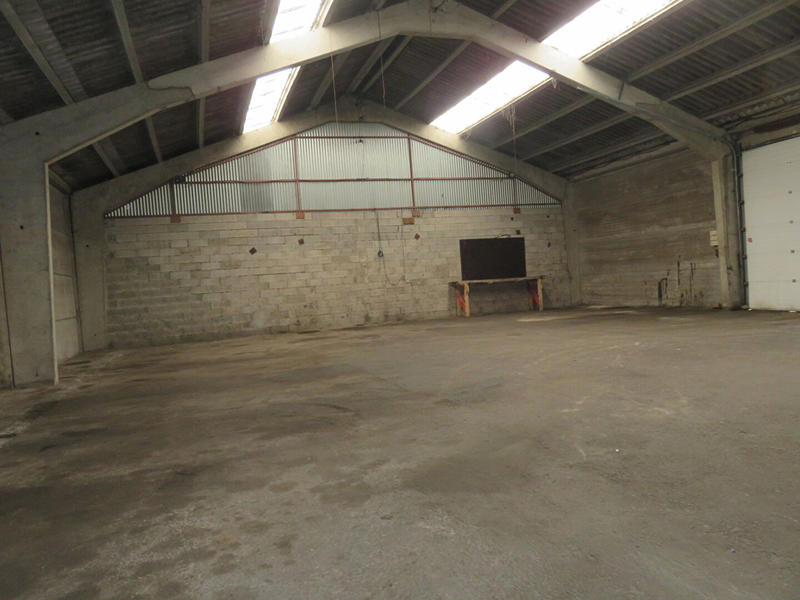 Local commercial - 250 m²