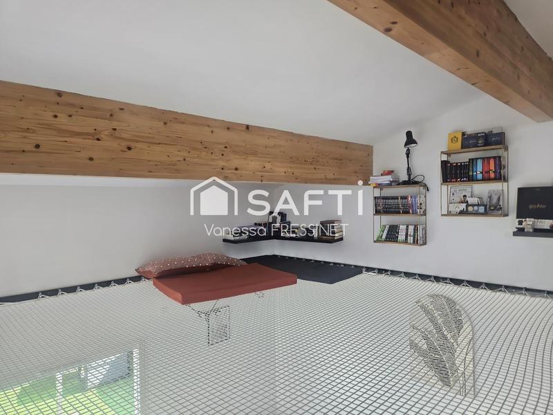 Maison - 100 m² - 4 pièces