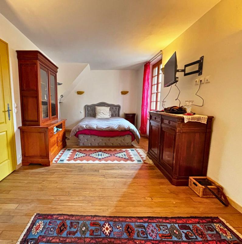 Demeure - 110 m² - 4 pièces