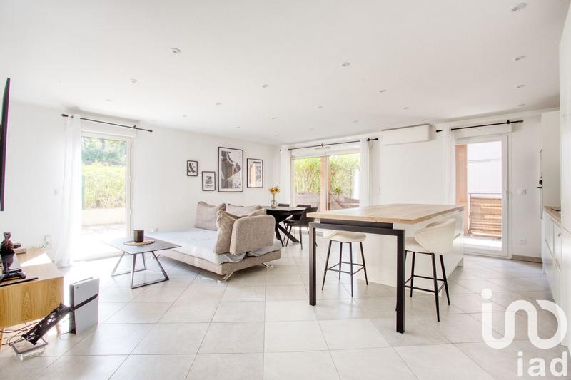 Appartement - 72 m² - 3 pièces