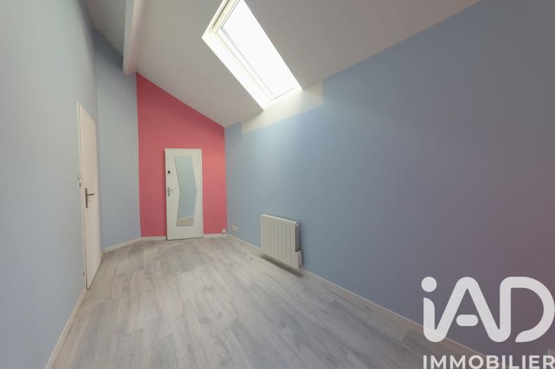 Appartement - 217 m² - 8 pièces