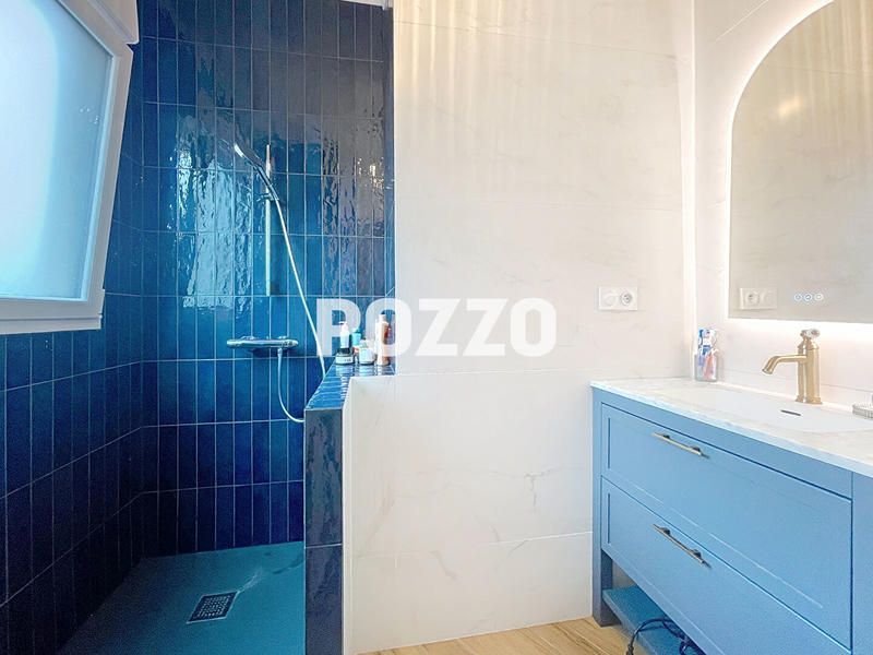 Maison - 111 m² - 6 pièces