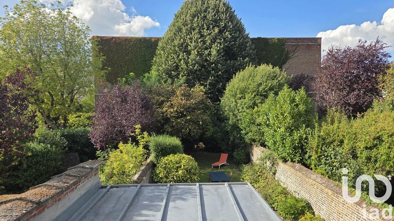 Maison - 255 m² - 10 pièces