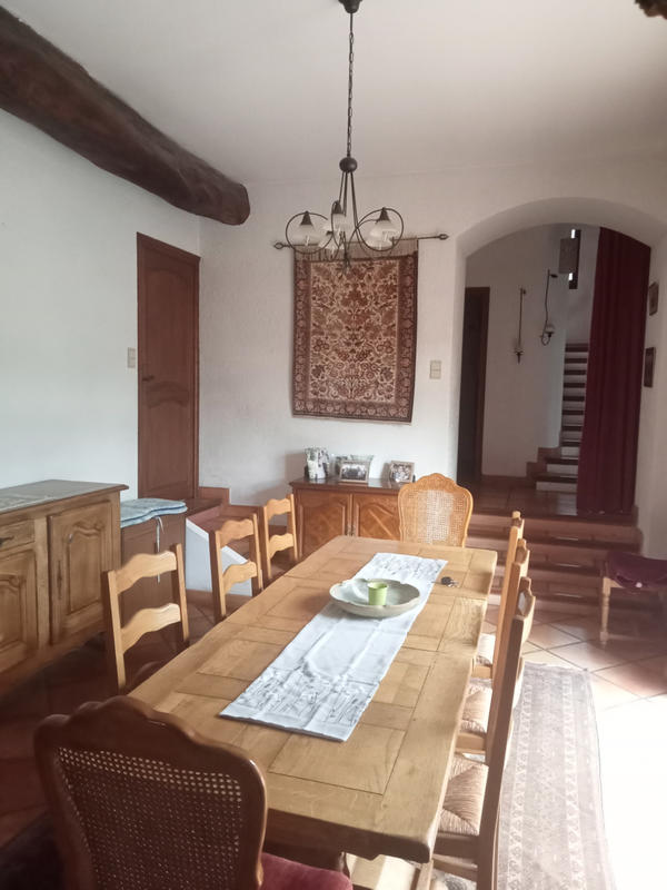 Maison - 275 m² - 9 pièces