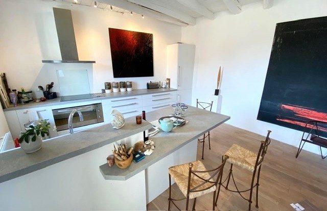 Maison traditionnelle - 300 m² - 8 pièces