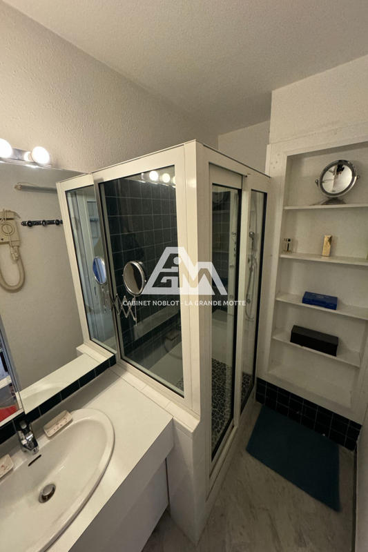 Appartement - 90 m² - 3 pièces