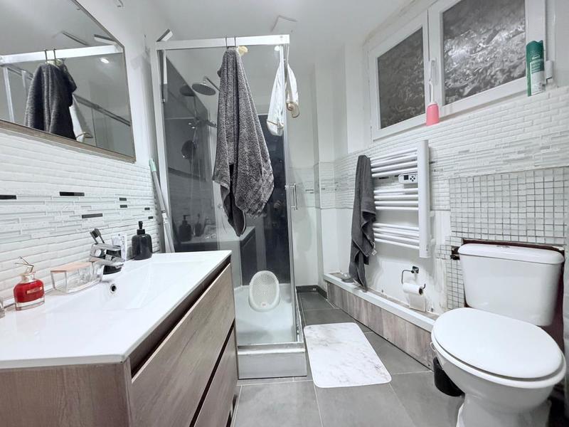 Appartement - 65 m² - 3 pièces