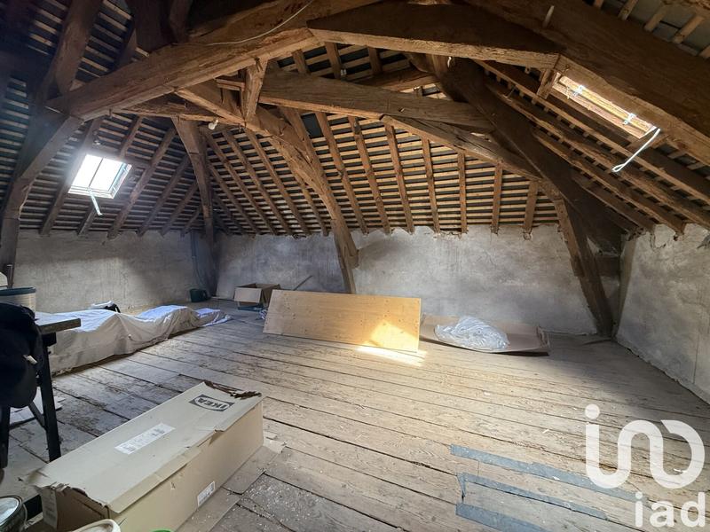 Maison - 214 m² - 9 pièces