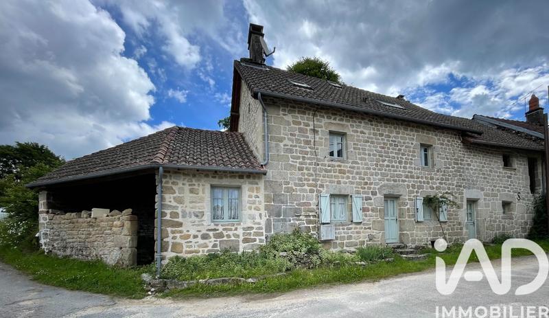 Maison de village - 160 m² - 7 pièces