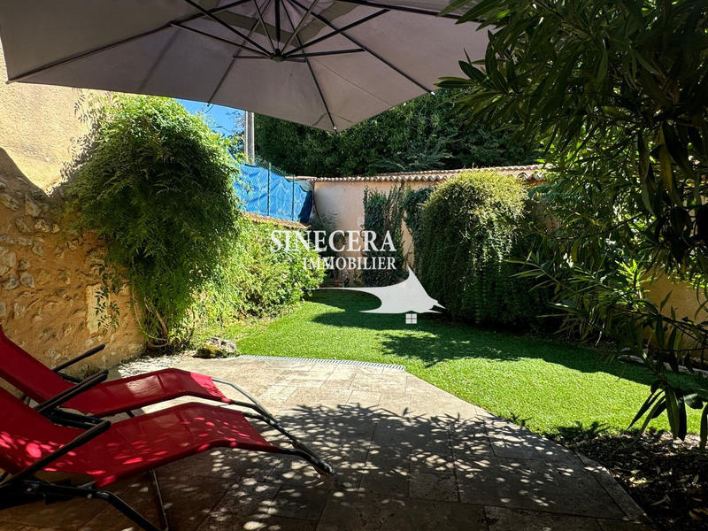 Maison - 181 m² - 6 pièces