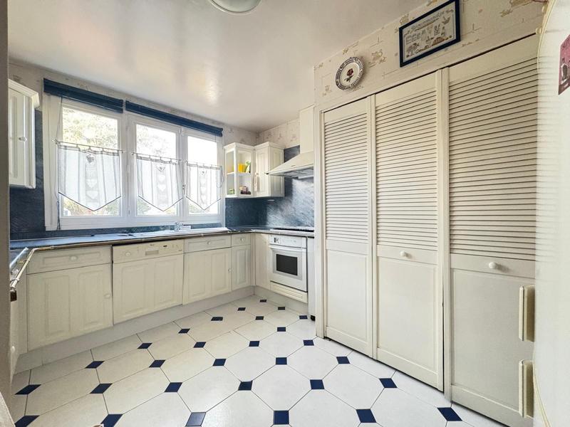 Maison - 114 m² - 6 pièces